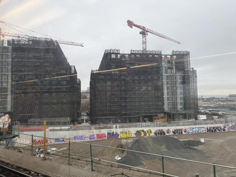 威利点重建计划 880户平价屋封顶