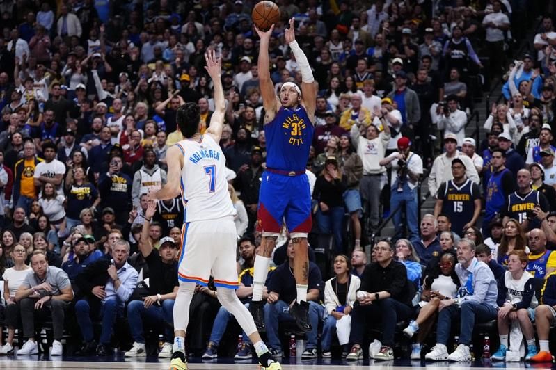 NBA／约柯奇罕见8失误外线10投0中 金块靠葛登当英雄续命三分